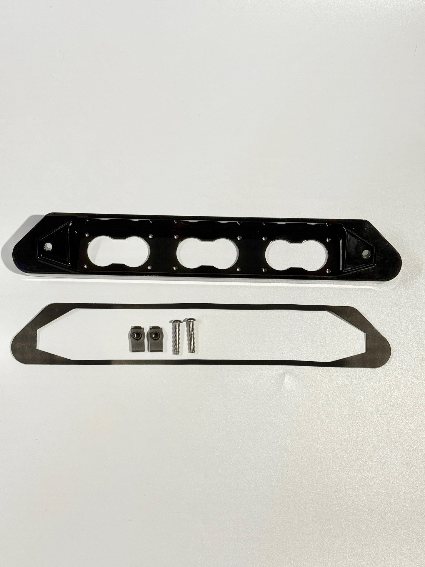 2007 - 2021 TOYOTA TUNDRA 3RD BRAKE LIGHT HOUSING