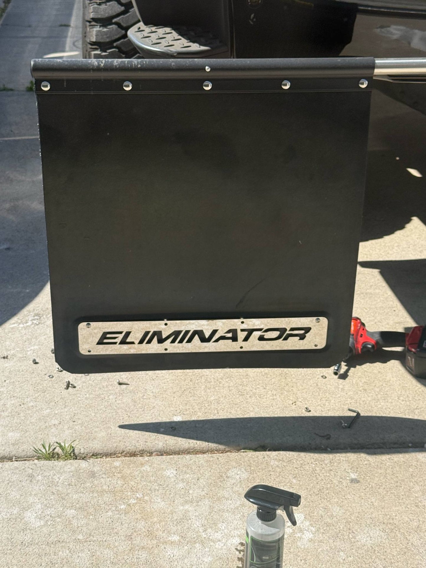 CUSTOM ROCK TAMER PLATES