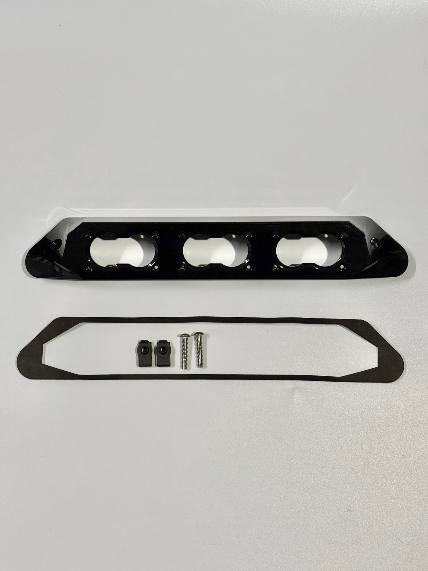 2007 - 2021 TOYOTA TUNDRA 3RD BRAKE LIGHT HOUSING