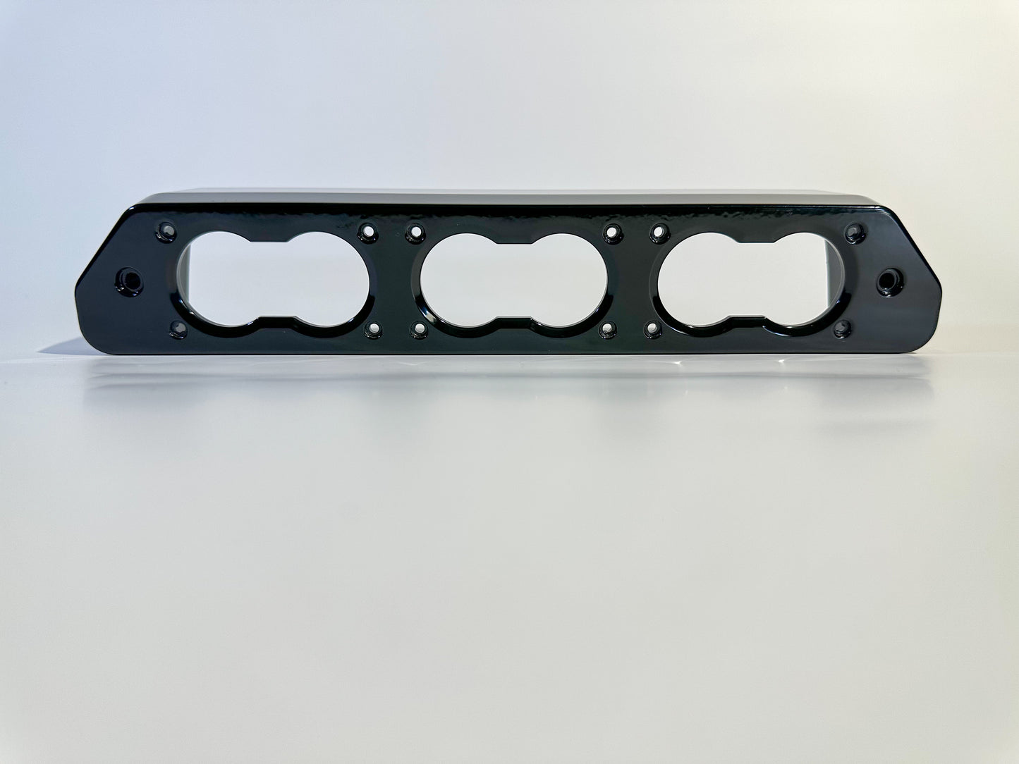 RANGER / SUPER DUTY 3RD BRAKE LIGHT HOUSING